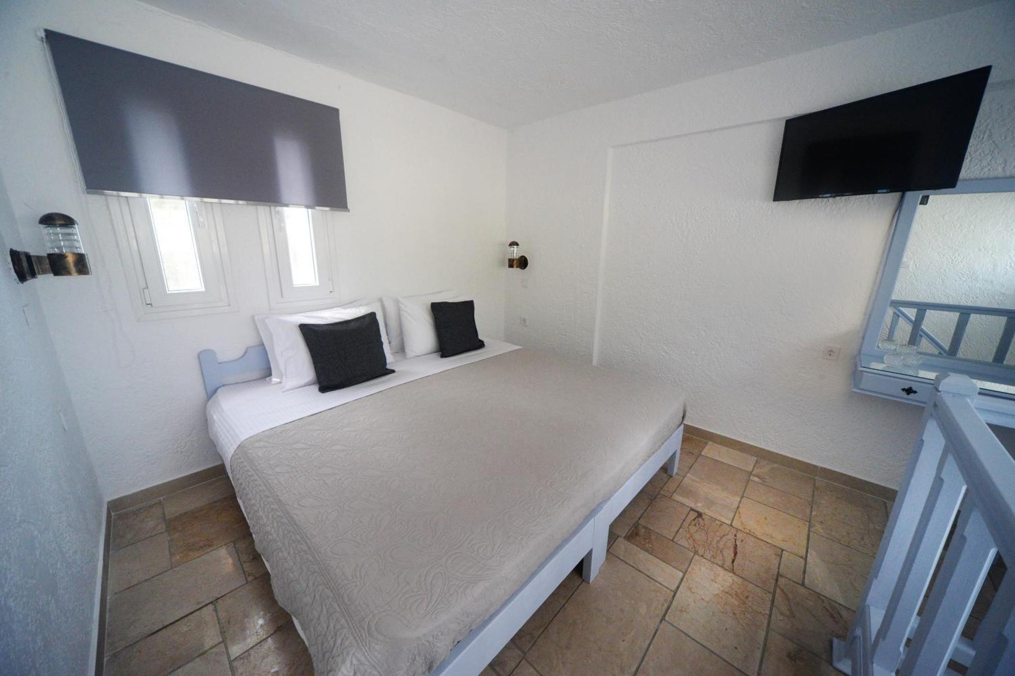 Anthelia Apartments Myrties Екстер'єр фото