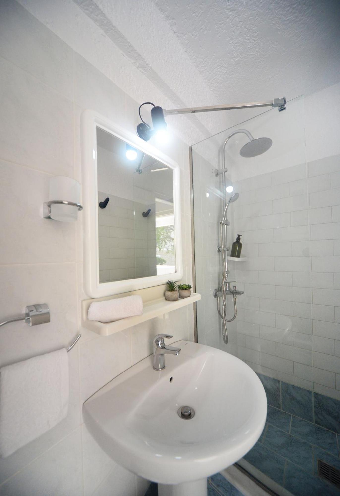 Anthelia Apartments Myrties Екстер'єр фото